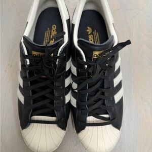 Adidas Men's Black and Cream with/Pony Trim